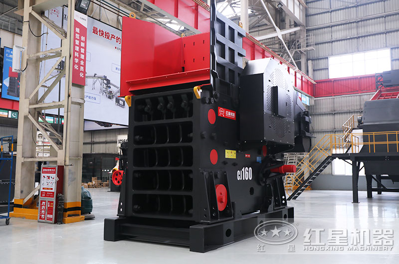 礦石破碎機(jī)多少錢(qián)一臺(tái)？大型機(jī)器型號(hào)