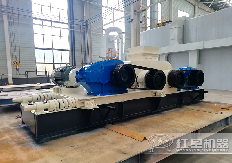 小型液壓對輥破碎機常用型號及價格，提供現(xiàn)場視頻
